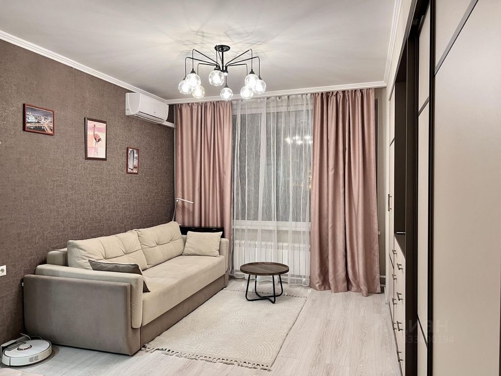 m. Smolenskaya: Apartment, 1-rooms