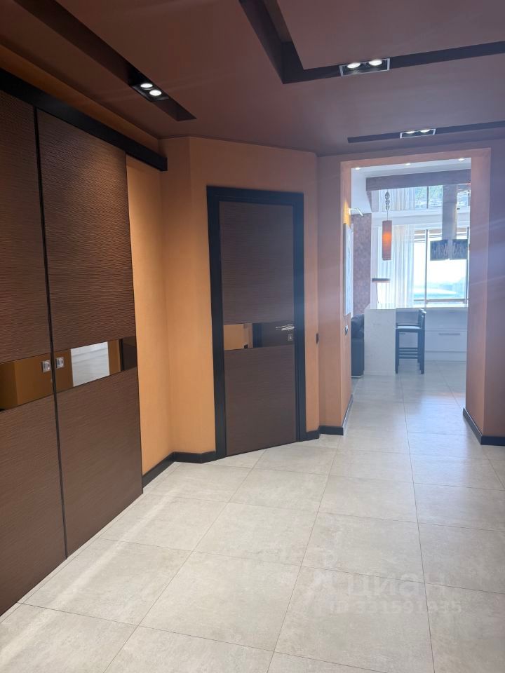 m. Grazhdanskaya: Apartment, 3-rooms