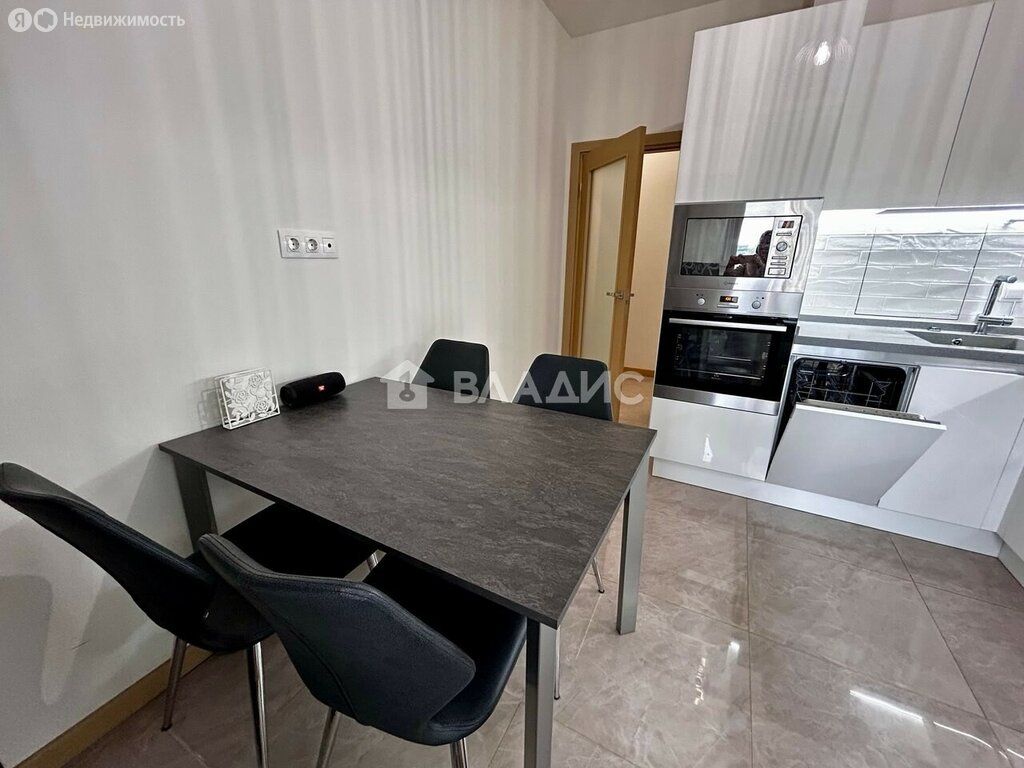m. Botanichesky sad: Apartment, 2-rooms