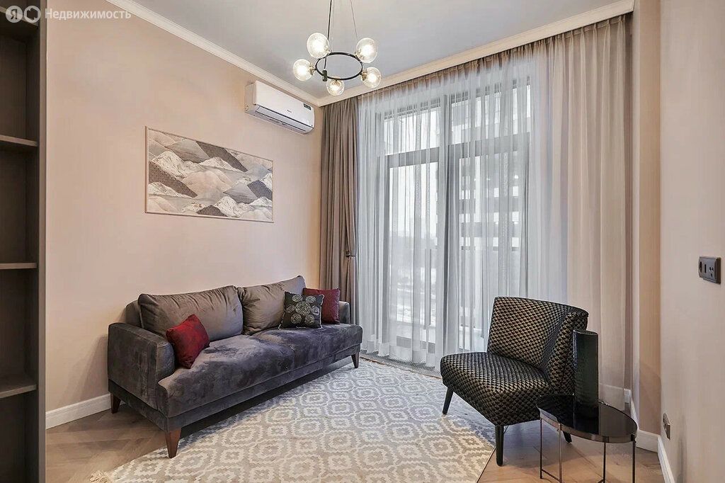m. Minskaya: Apartment, 3-rooms