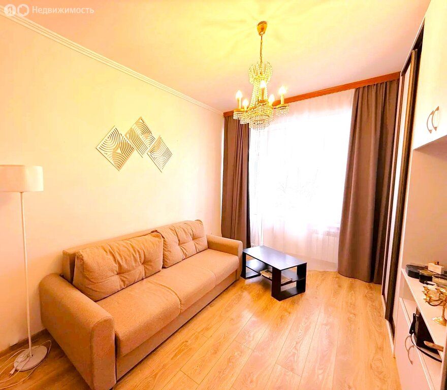 m. Barrikadnaya: Apartment, 2-rooms