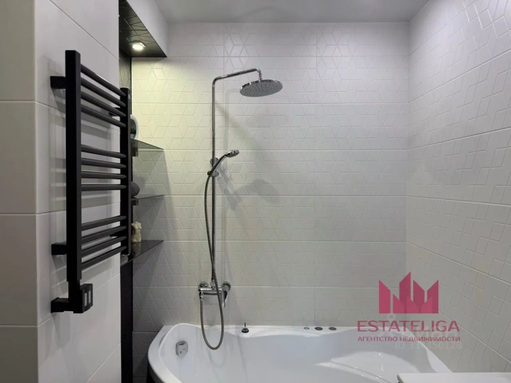 m. ZIL: Apartment, 2-rooms