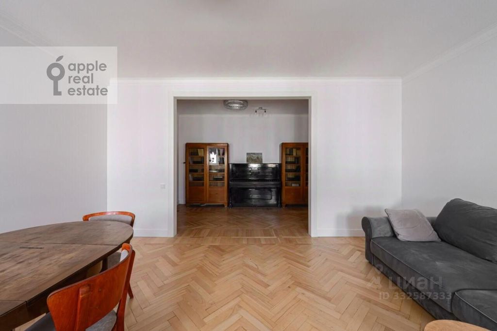 m. Chkalovskaya: Apartment, 2-rooms