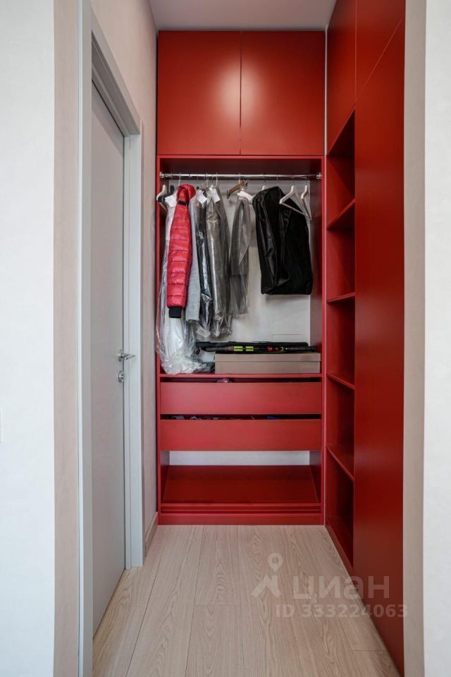 m. Aminyevskaya: Apartment, studio