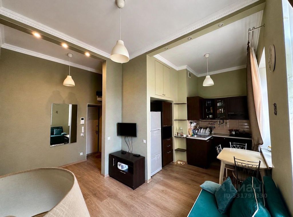 m. Barrikadnaya: Apartment, 2-rooms