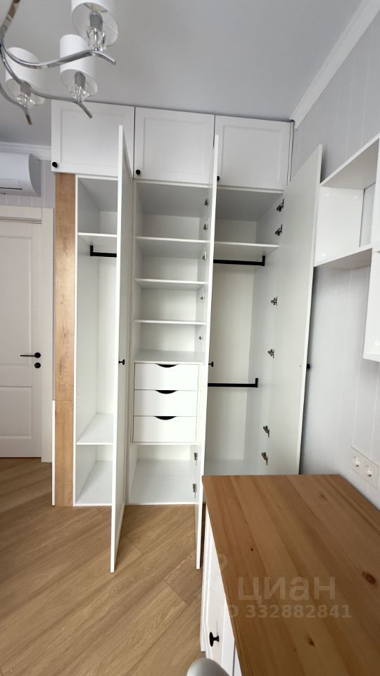 m. Spartak: Apartment, 2-rooms