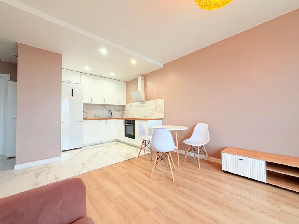 m. Opalikha: Apartment, 1-rooms