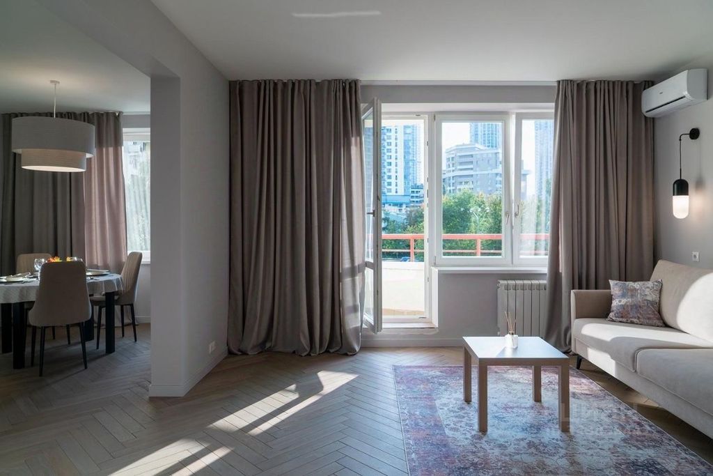 m. Minskaya: Apartment, 2-rooms