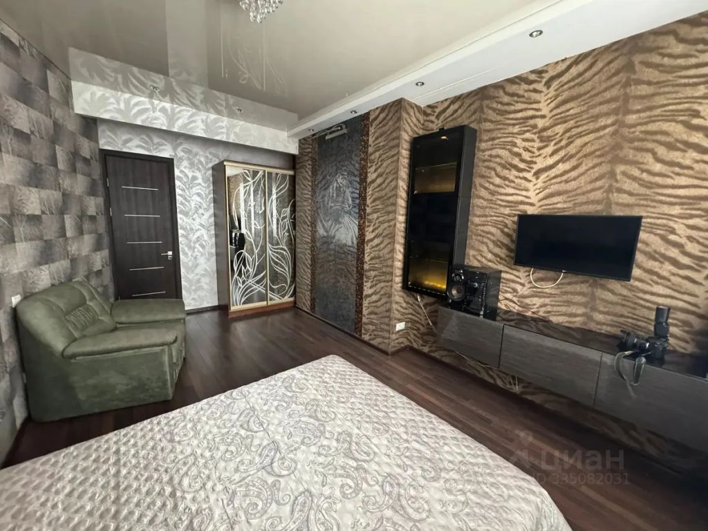 m. Strogino: Apartment, 2-rooms