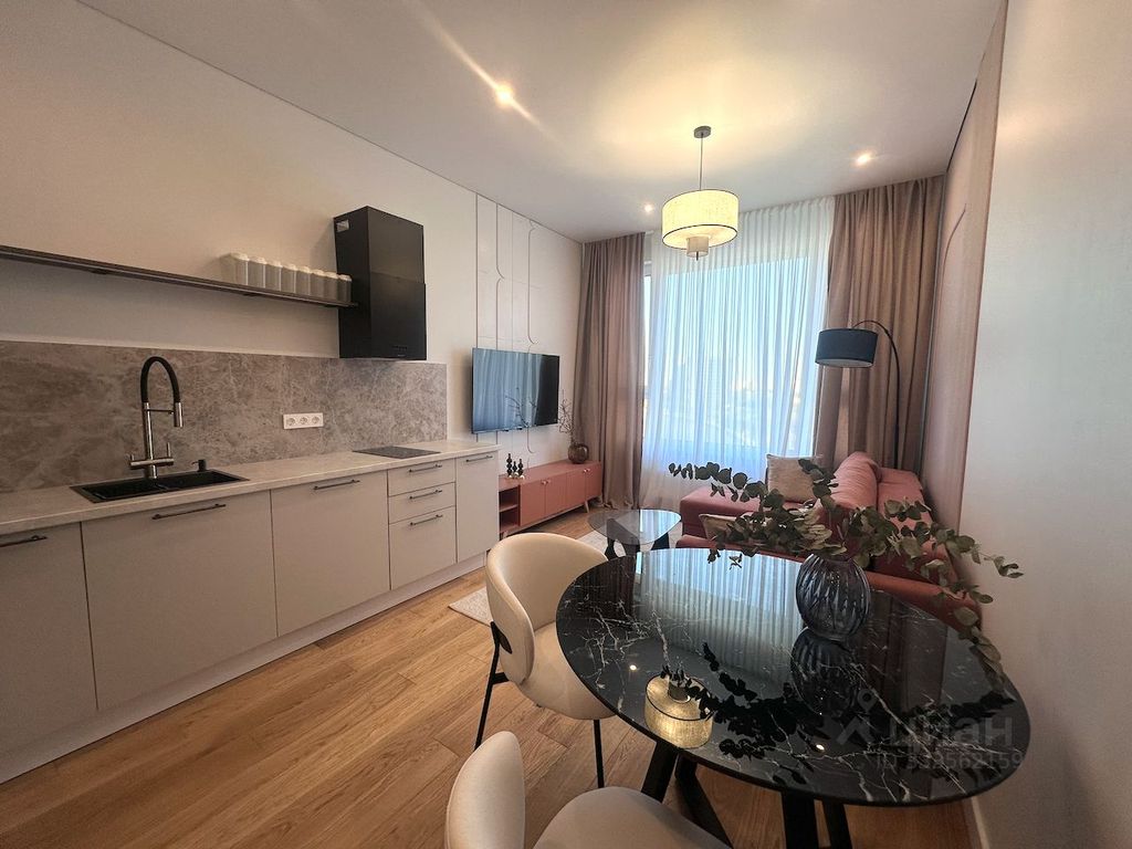 m. Verkhnie Kotly: Apartment, 1-rooms