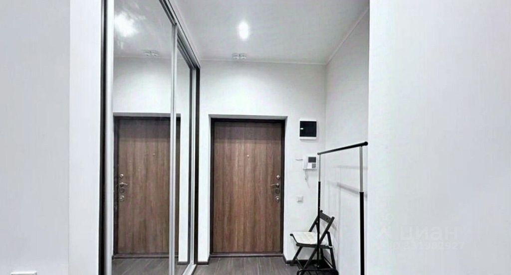 m. Shabolovskaya: Apartment, 2-rooms