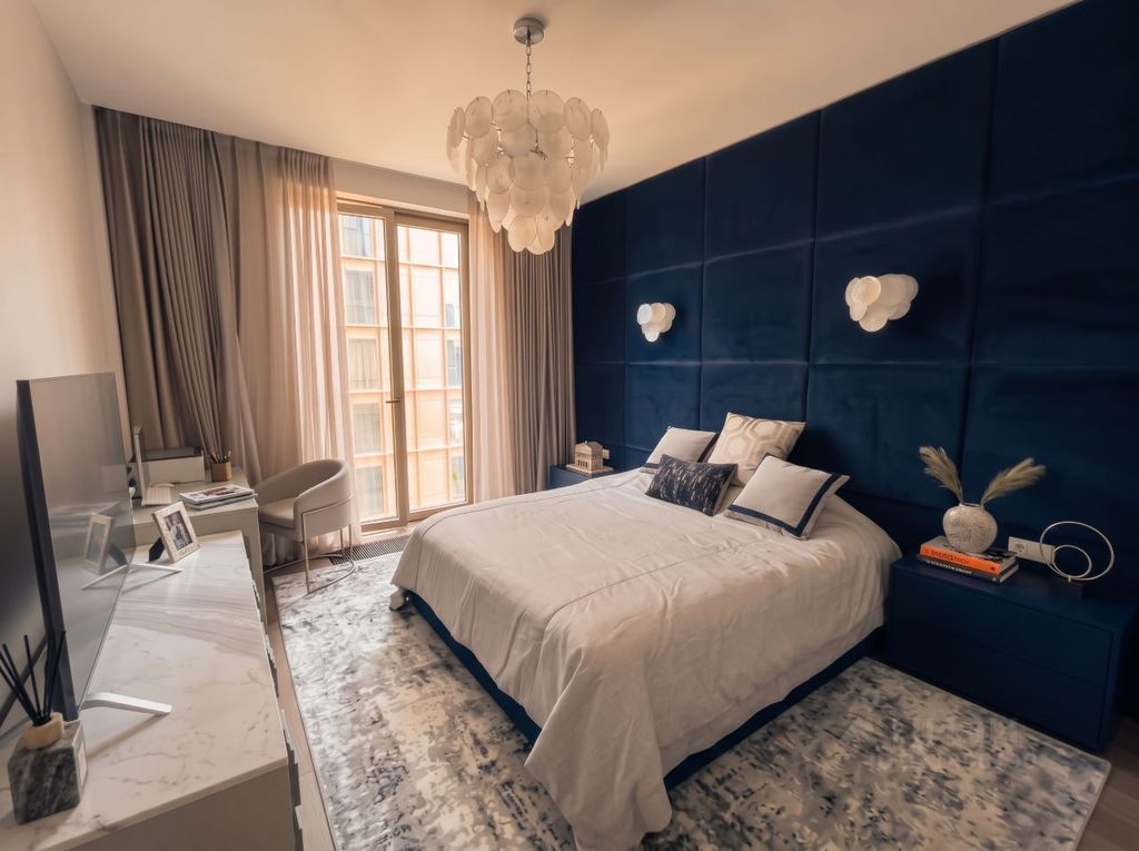 m. Ulitsa 1905 goda: Apartment, 4-rooms