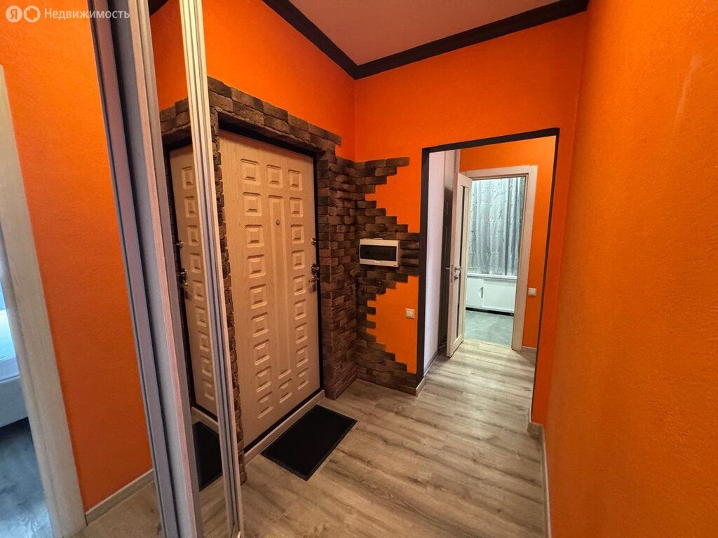 m. Nikolskoe: Apartment, 2-rooms