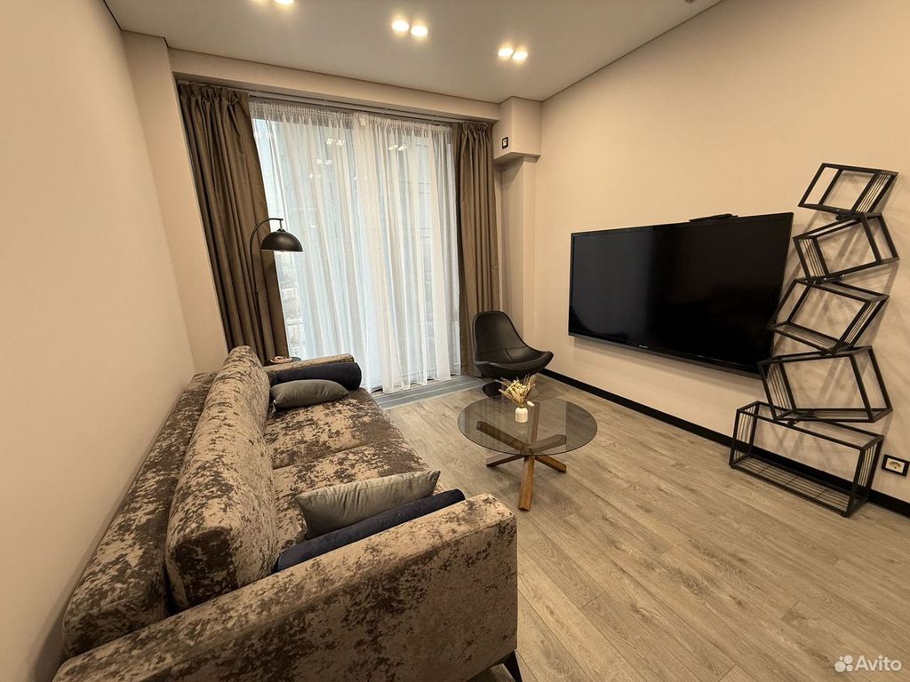 m. Dmitrovskaya: Apartment, studio