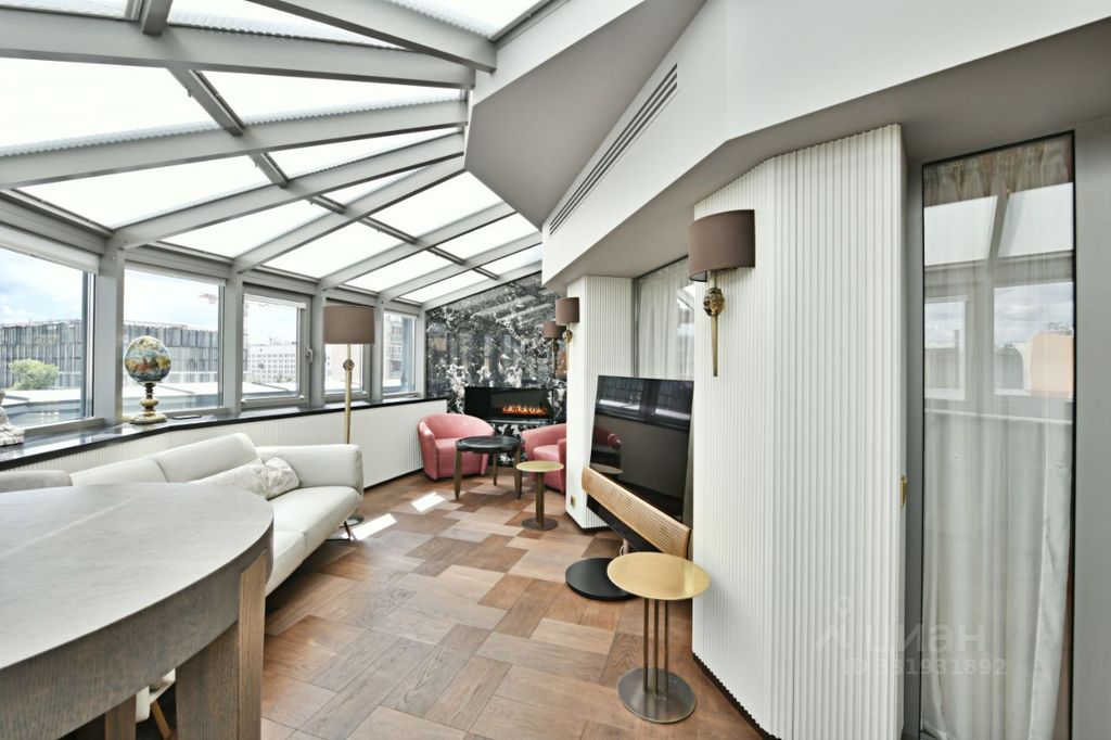 m. Arbatskaya: Apartment, 3-rooms