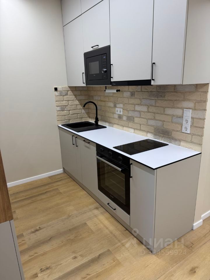 m. Park Pobedy: Apartment, studio