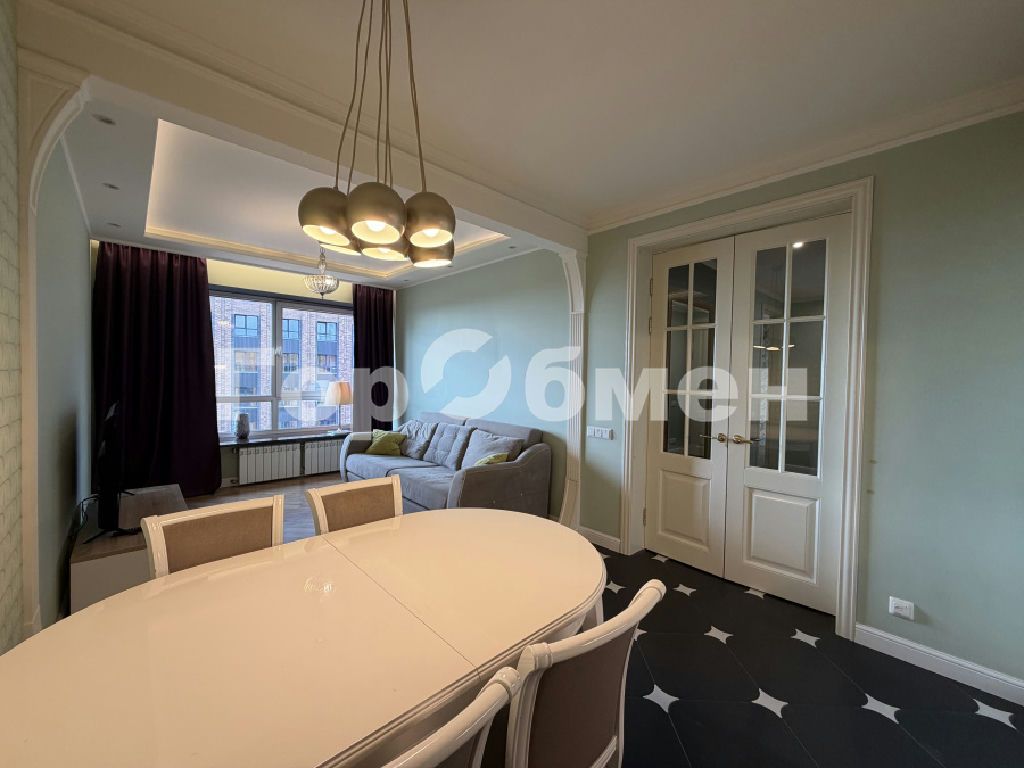 m. Annino: Apartment, 3-rooms