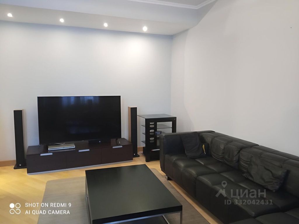 m. Sportivnaya: Apartment, 2-rooms