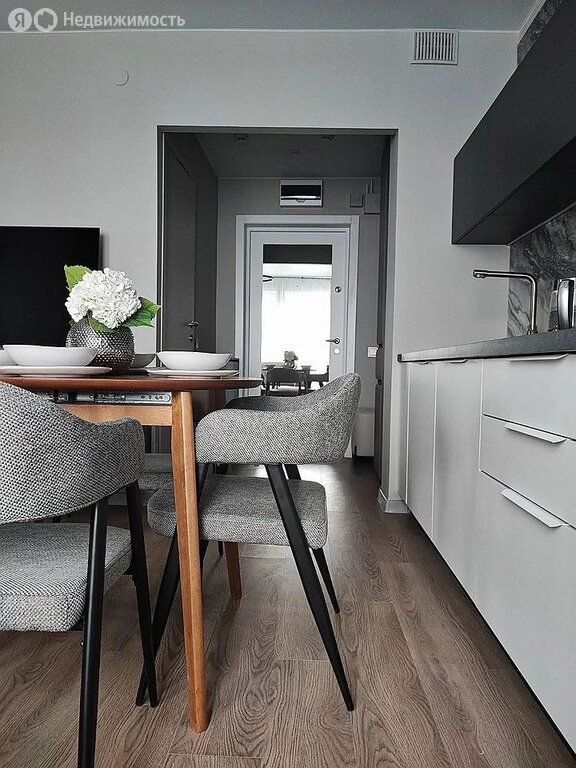 m. Ozernaya: Apartment, 2-rooms