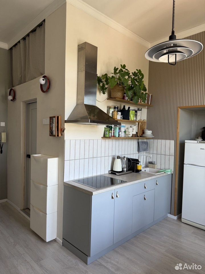 m. Kropotkinskaya: Apartment, studio