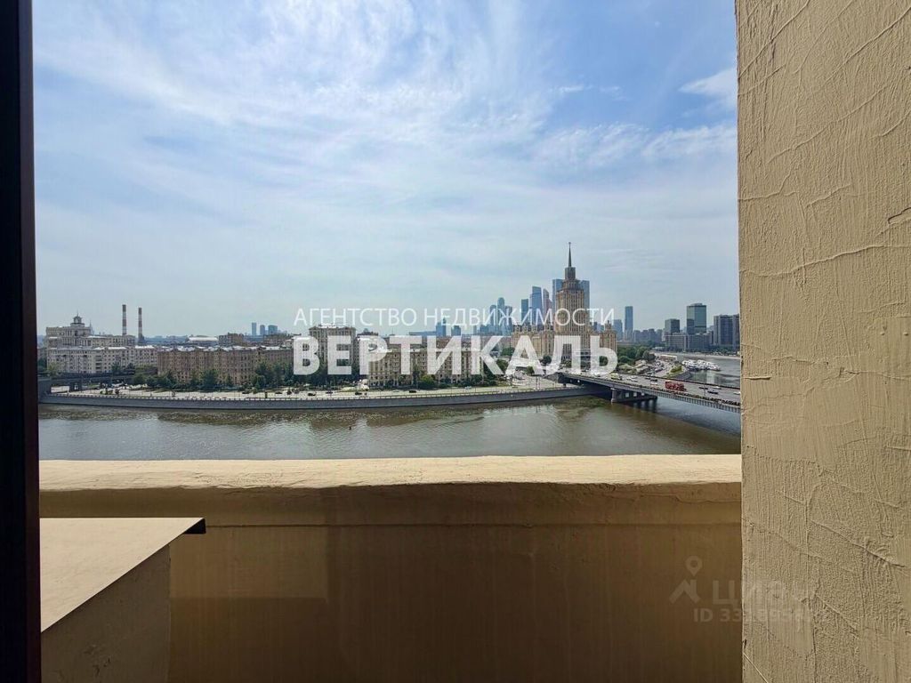 m. Smolenskaya: Apartment, 3-rooms