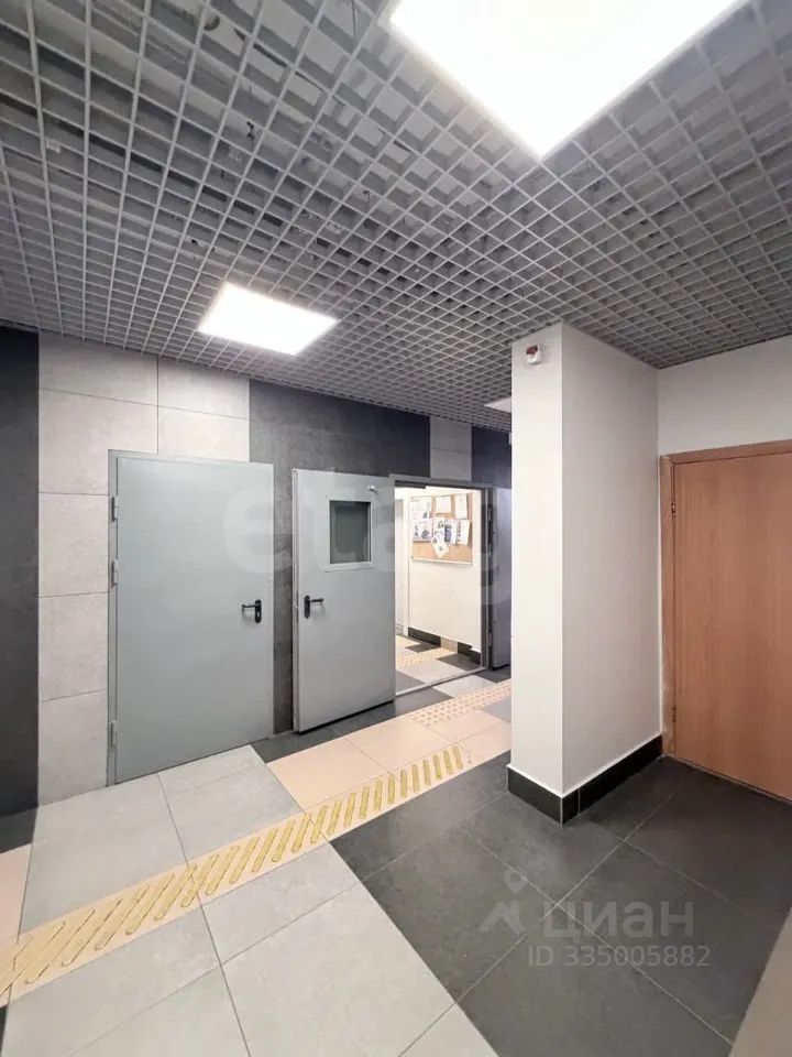m. Ulitsa 1905 goda: Apartment, 2-rooms
