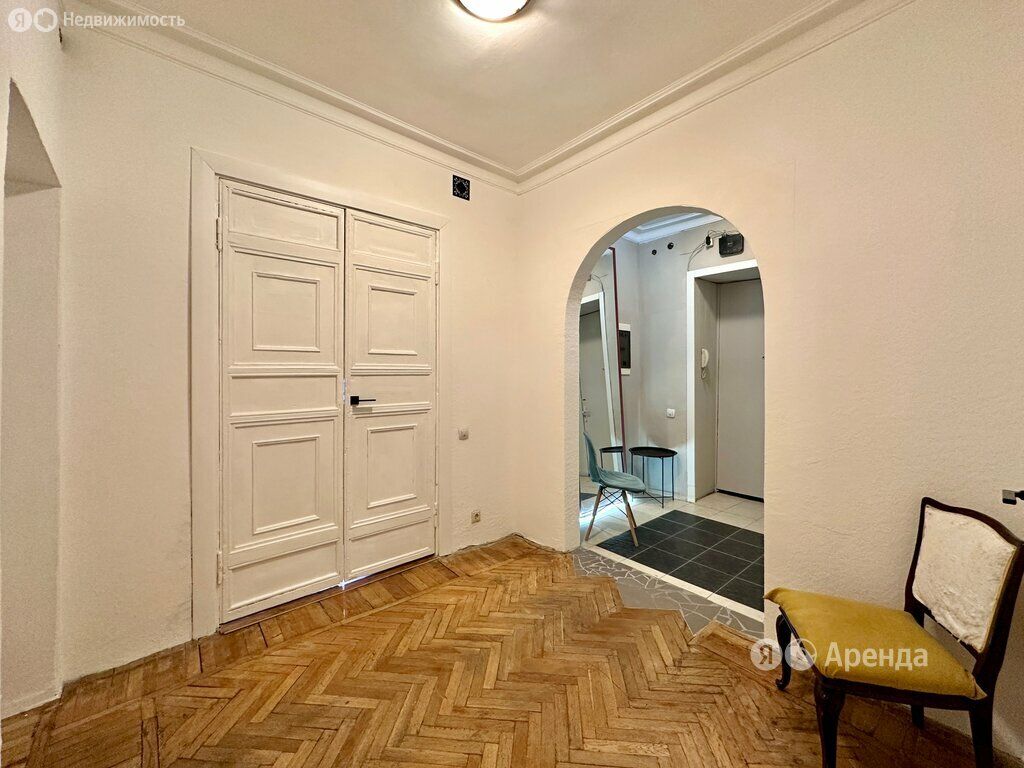 m. Tsvetnoy bulvar: Apartment, 2-rooms