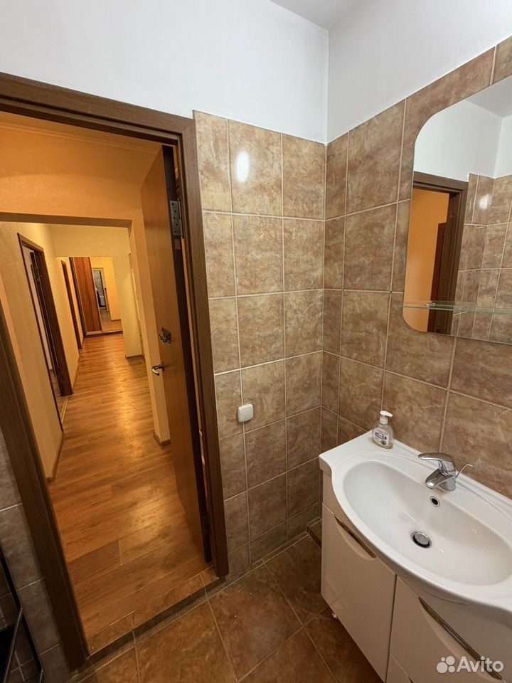 m. Levoberezhnaya: Apartment, 2-rooms