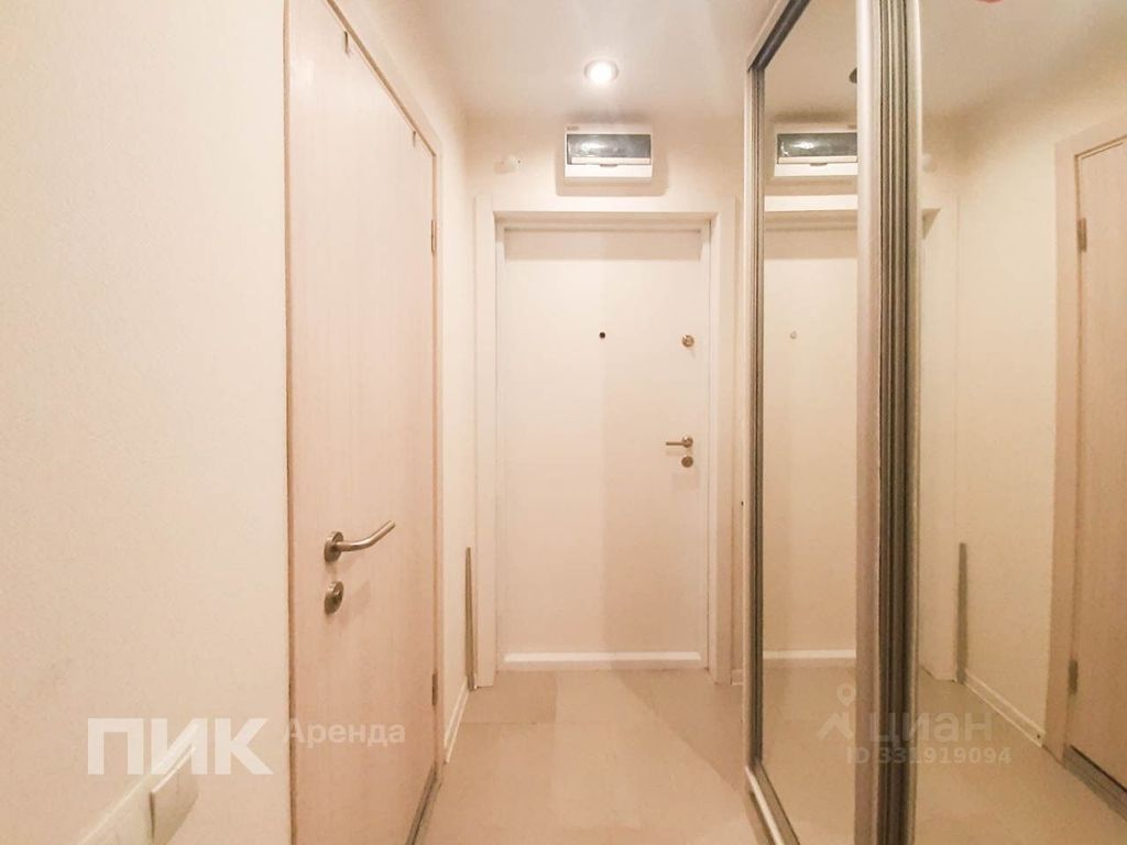 m. Opalikha: Apartment, studio