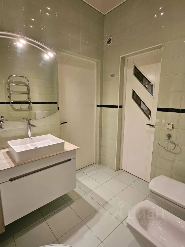 m. Luzhniki: Apartment, 4-rooms