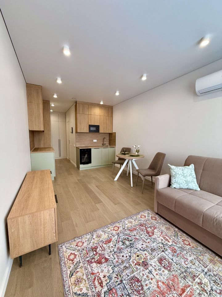 m. Ozernaya: Apartment, studio