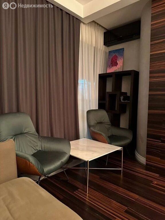 m. Baumanskaya: Apartment, 2-rooms