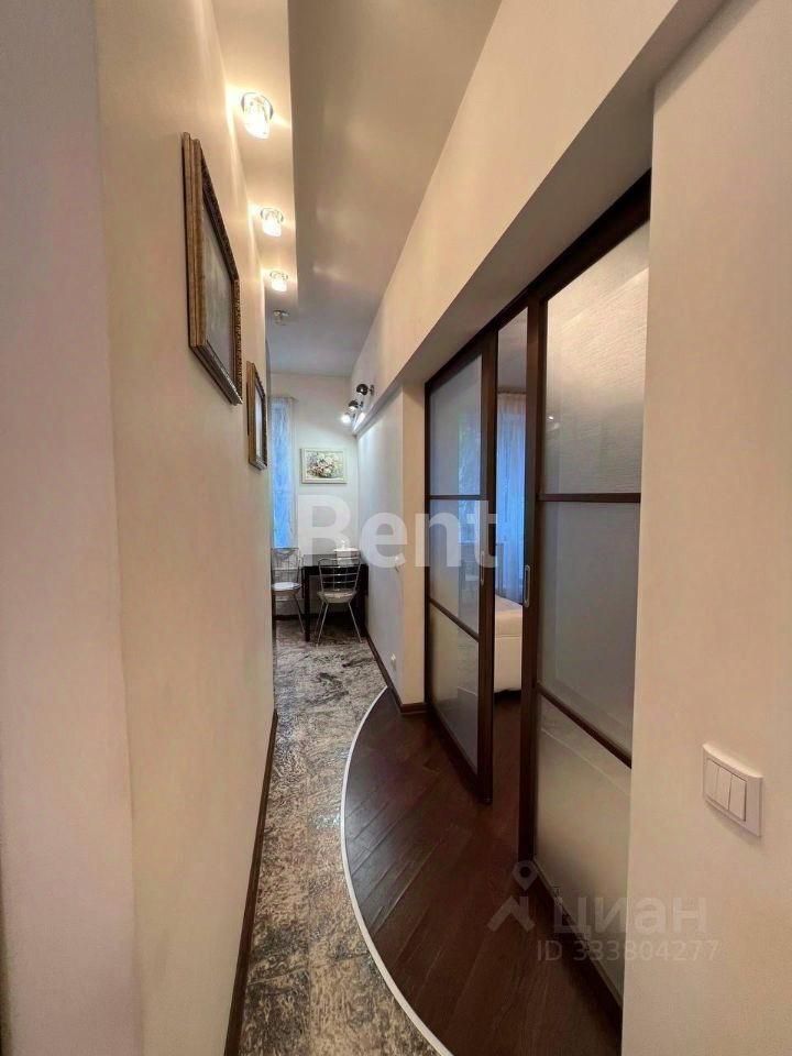 m. Oktyabrskaya: Apartment, 1-rooms
