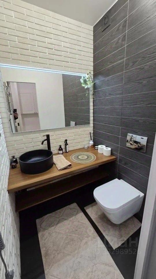 m. Pyatnitskoe shosse: Apartment, 3-rooms