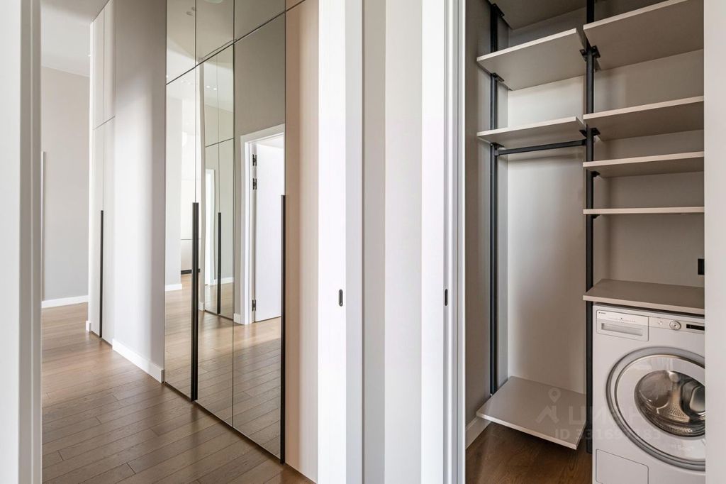 m. Bagrationovskaya: Apartment, 3-rooms