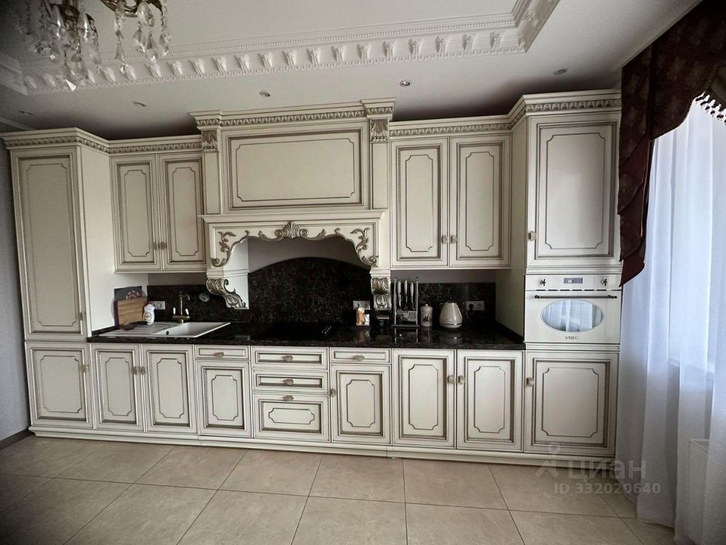 m. Profsoyuznaya: Apartment, 3-rooms