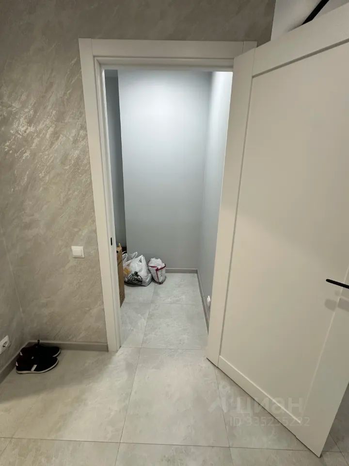 m. Bulvar Dmitriya Donskogo: Apartment, 2-rooms