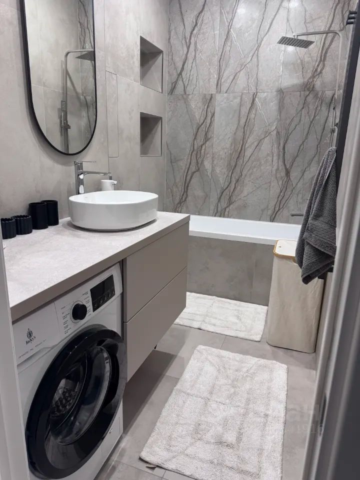 m. Aminyevskaya: Apartment, 2-rooms