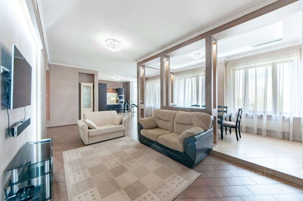 m. Smolenskaya: Apartment, 4-rooms