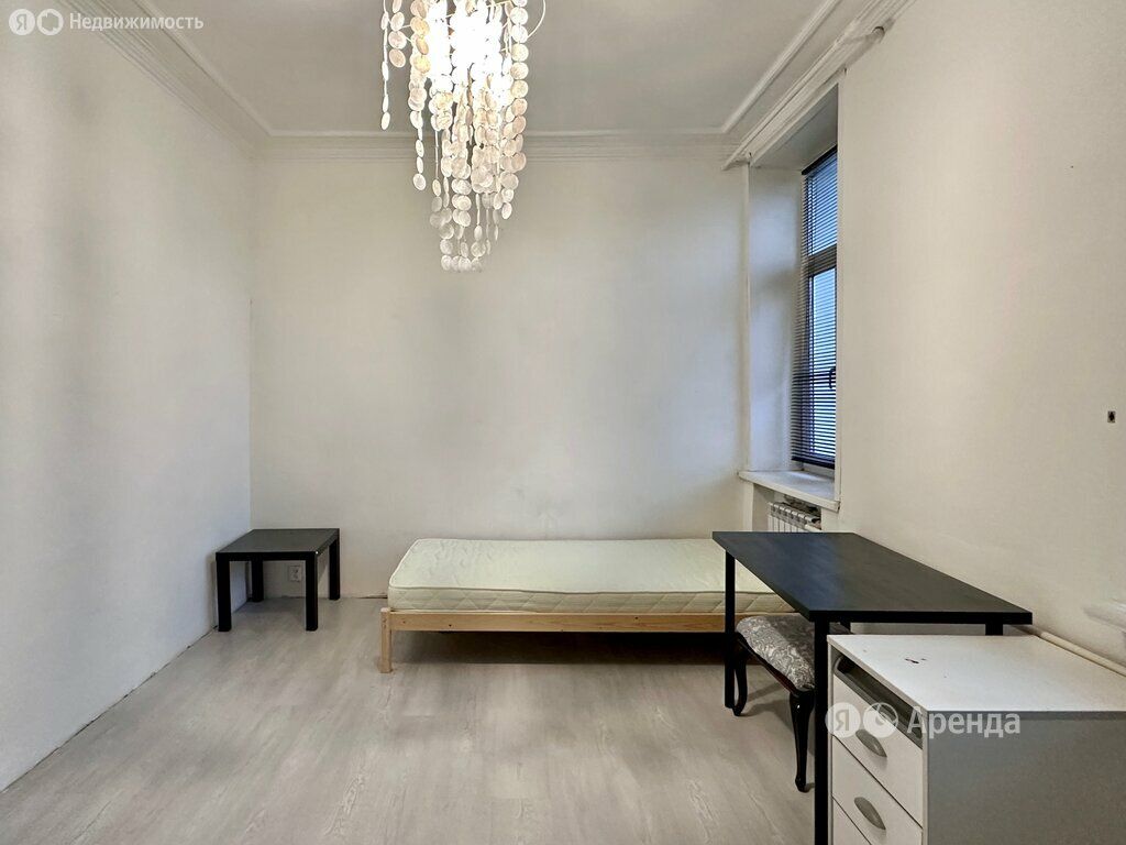 m. Tsvetnoy bulvar: Apartment, 2-rooms