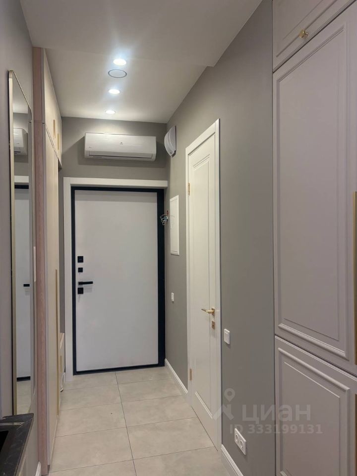 m. Moskva Tovarnaya: Apartment, studio