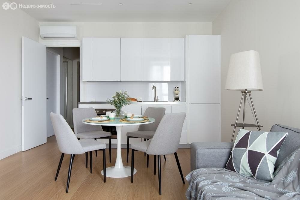 m. Bagrationovskaya: Apartment, 2-rooms