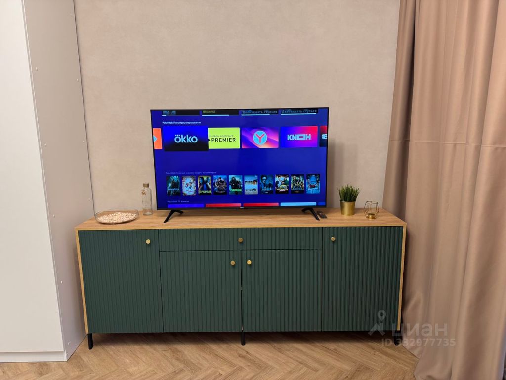 m. Park Pobedy: Apartment, studio
