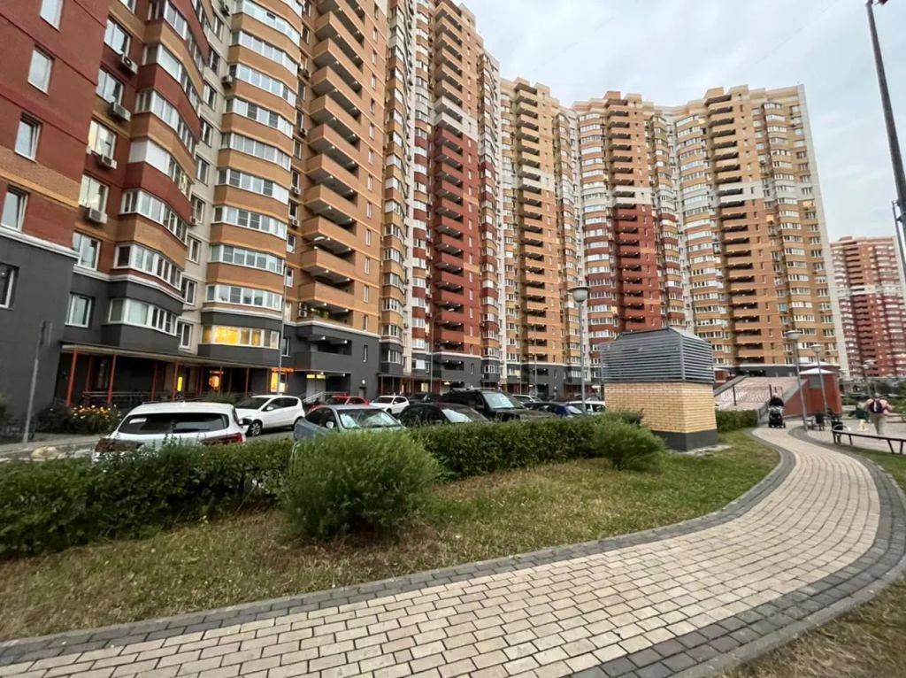 m. Strogino: Apartment, 2-rooms