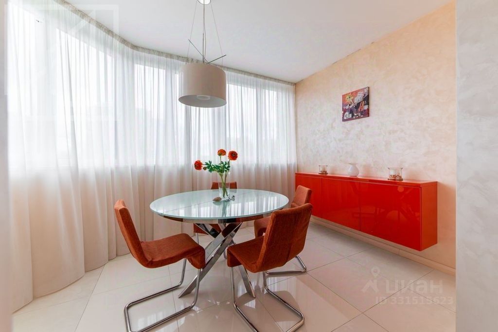 m. Prospekt Vernadskogo: Apartment, 3-rooms