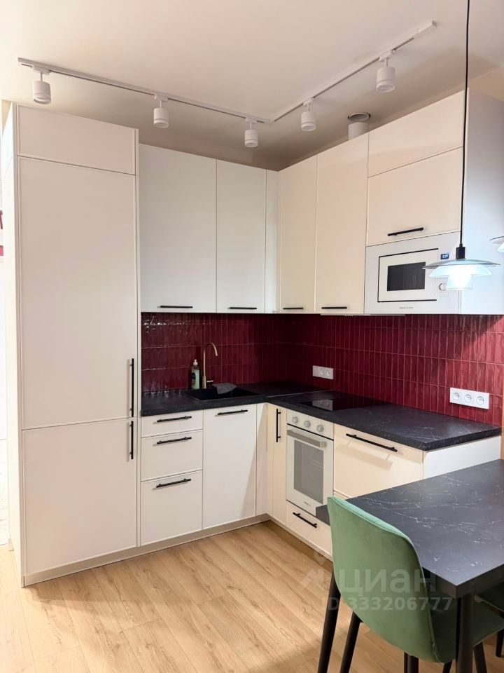m. Dubrovka: Apartment, 1-rooms