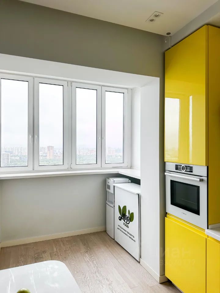 m. Khimki: Apartment, 2-rooms