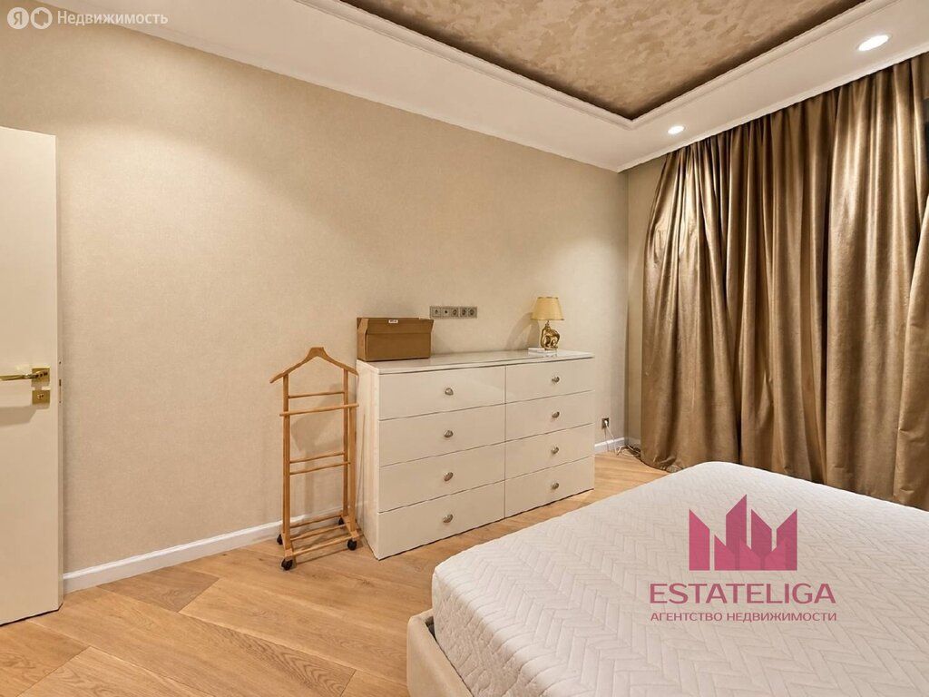 m. Aminyevskaya: Apartment, 2-rooms