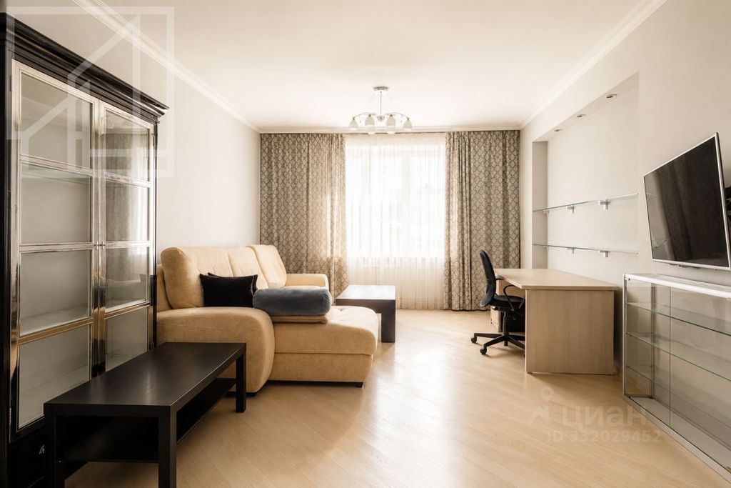 m. Arbatskaya: Apartment, 4-rooms