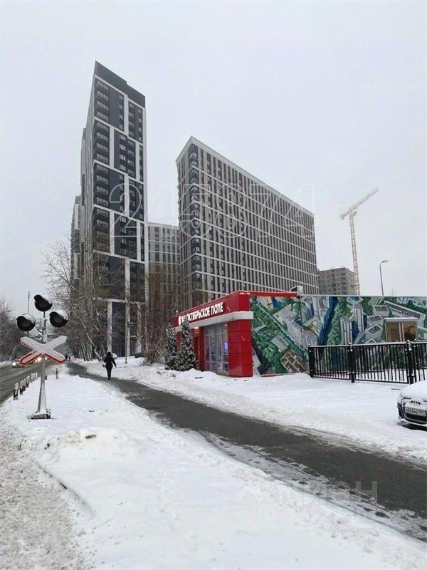 m. Oktyabrskoe pole: Apartment, 2-rooms